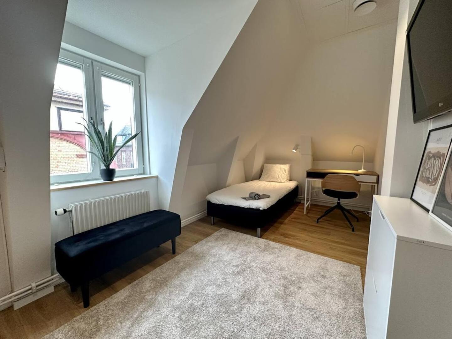 Attic Hostel Boras Exterior photo